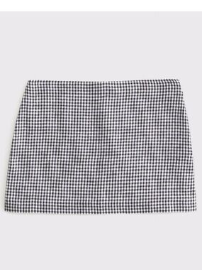 The A&F Scarlett Mini Skort